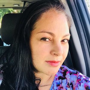 Meet your Posher, Maurissa